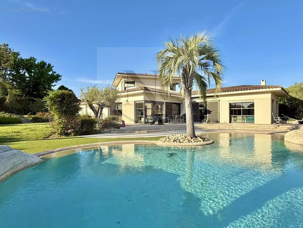 Maison à AIX-EN-PROVENCE