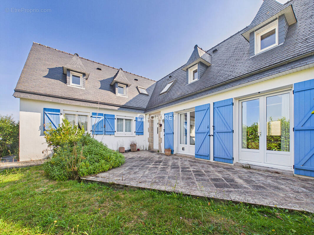 Maison à GUENGAT