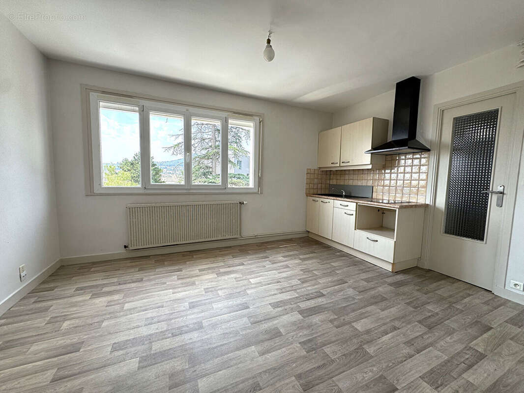 Studio avec parking - photo 2