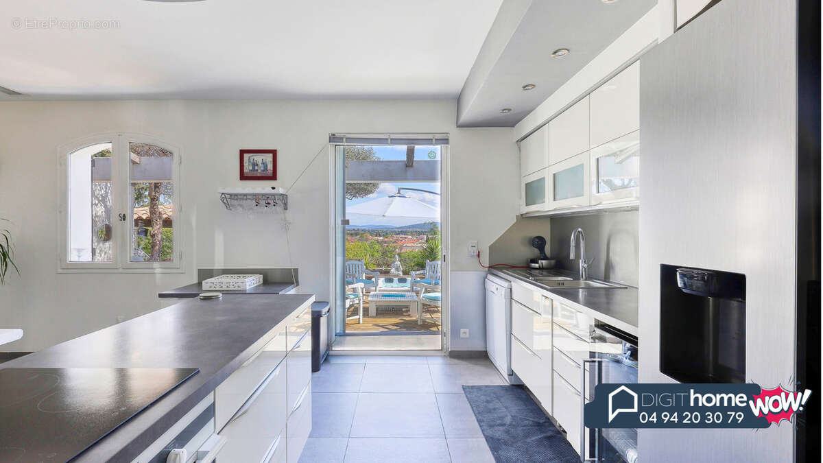 Maison à SOLLIES-VILLE