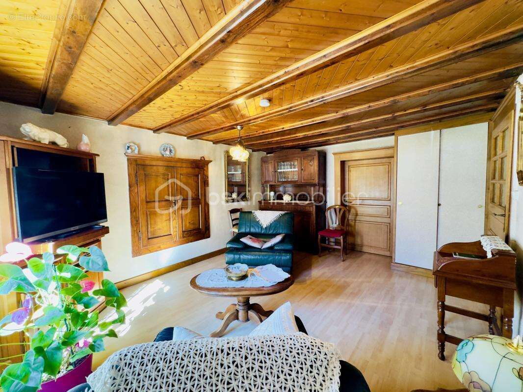 Maison à THORENS-GLIERES