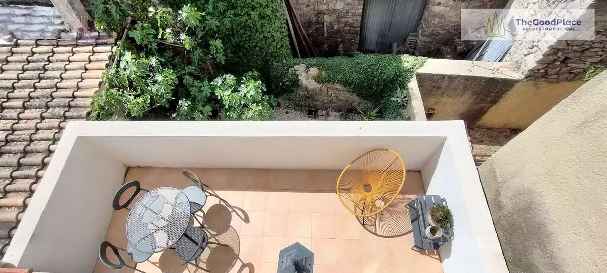 Maison Rénovée Type 3 Centre ville - photo 3