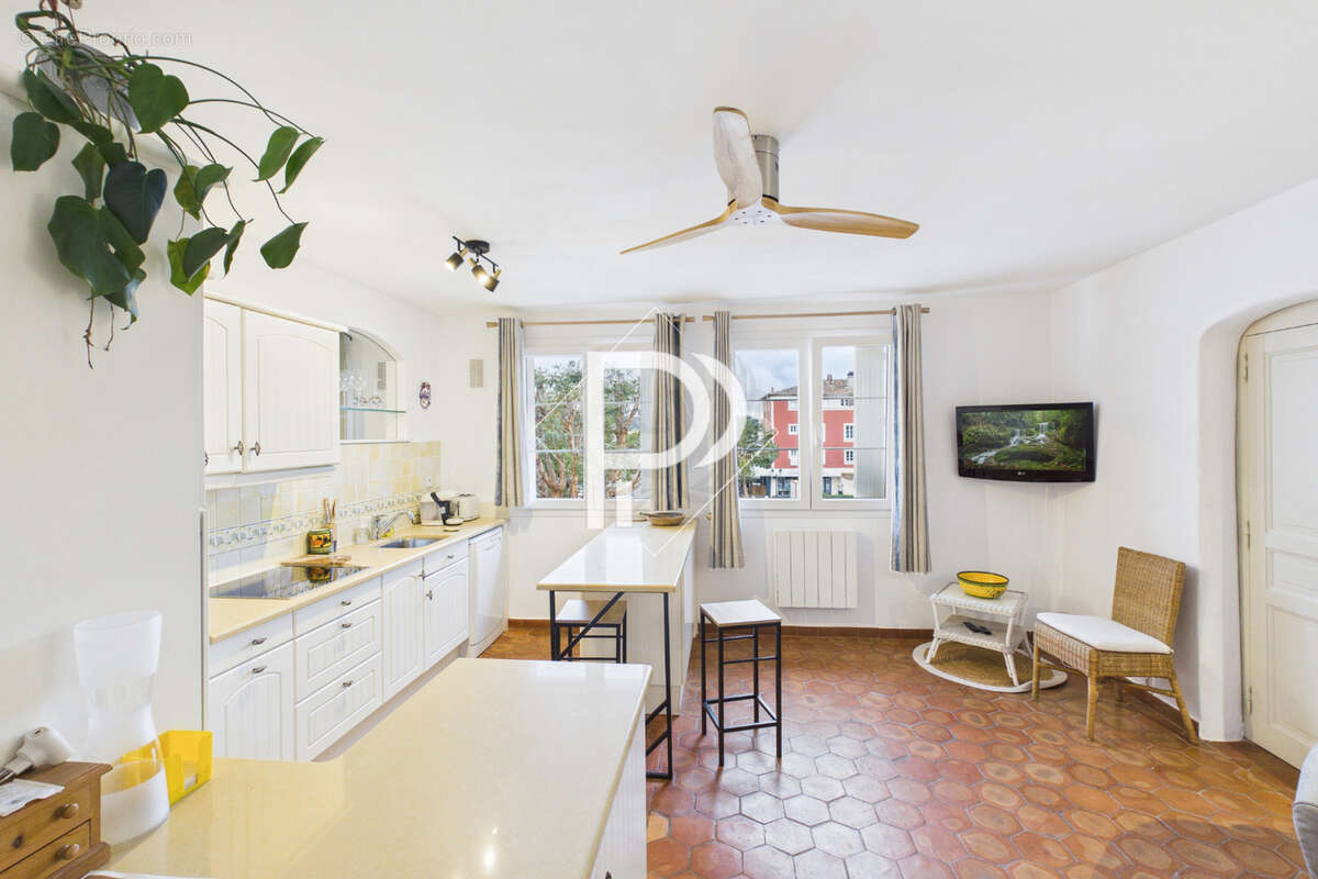 Appartement à GRIMAUD