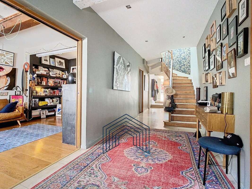 Maison à BRUGUIERES