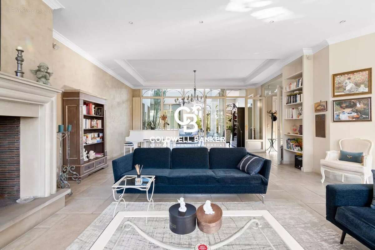 Maison à LE VESINET