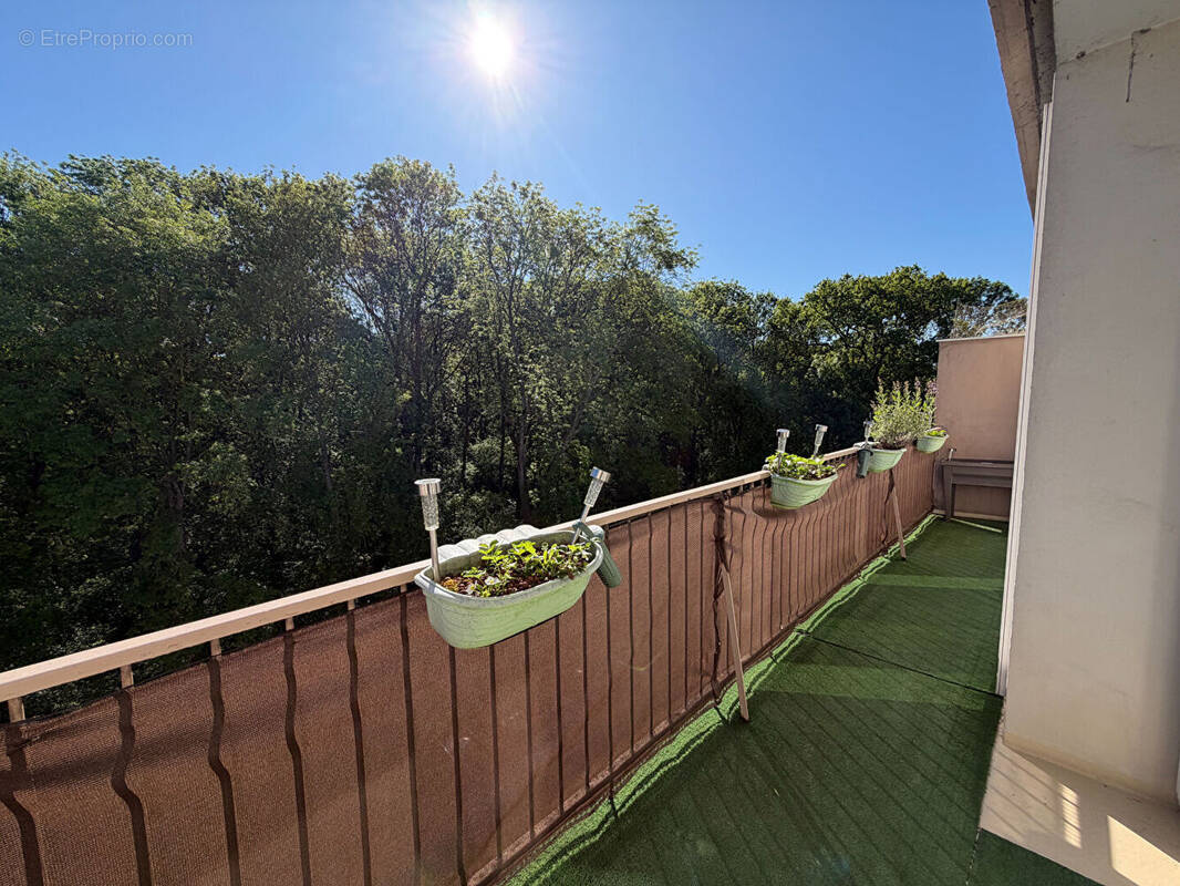 Appartement à SAINT-MICHEL-SUR-ORGE