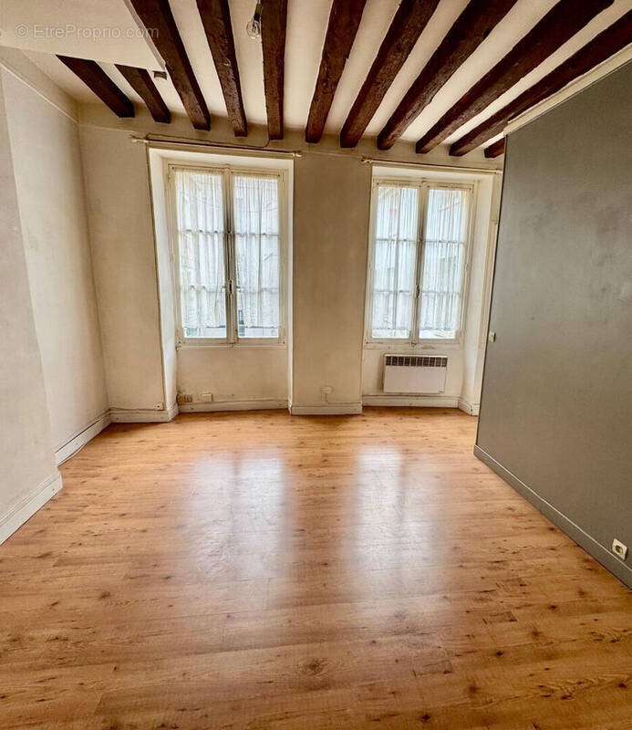Appartement à VERSAILLES