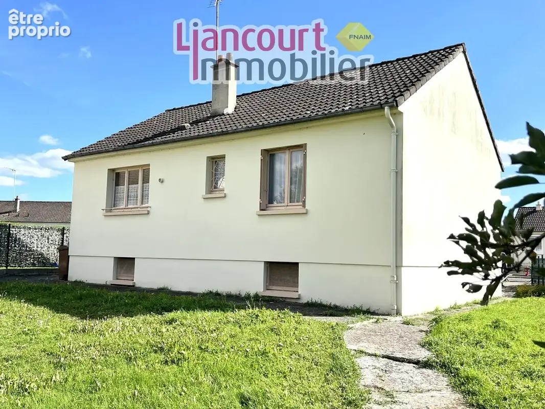 Maison à LIANCOURT