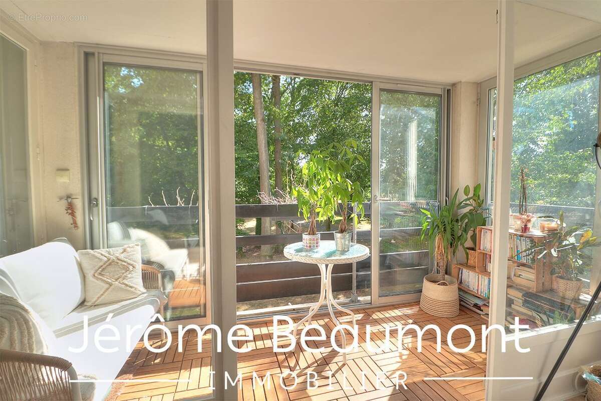 Appartement 63 m² à Ezanville  - photo 6