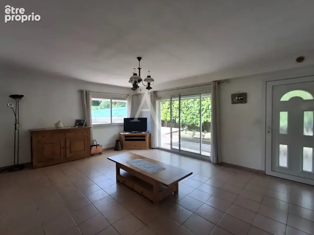 LA TOUR SUR ORB Maison avec garage et terrain - photo 6