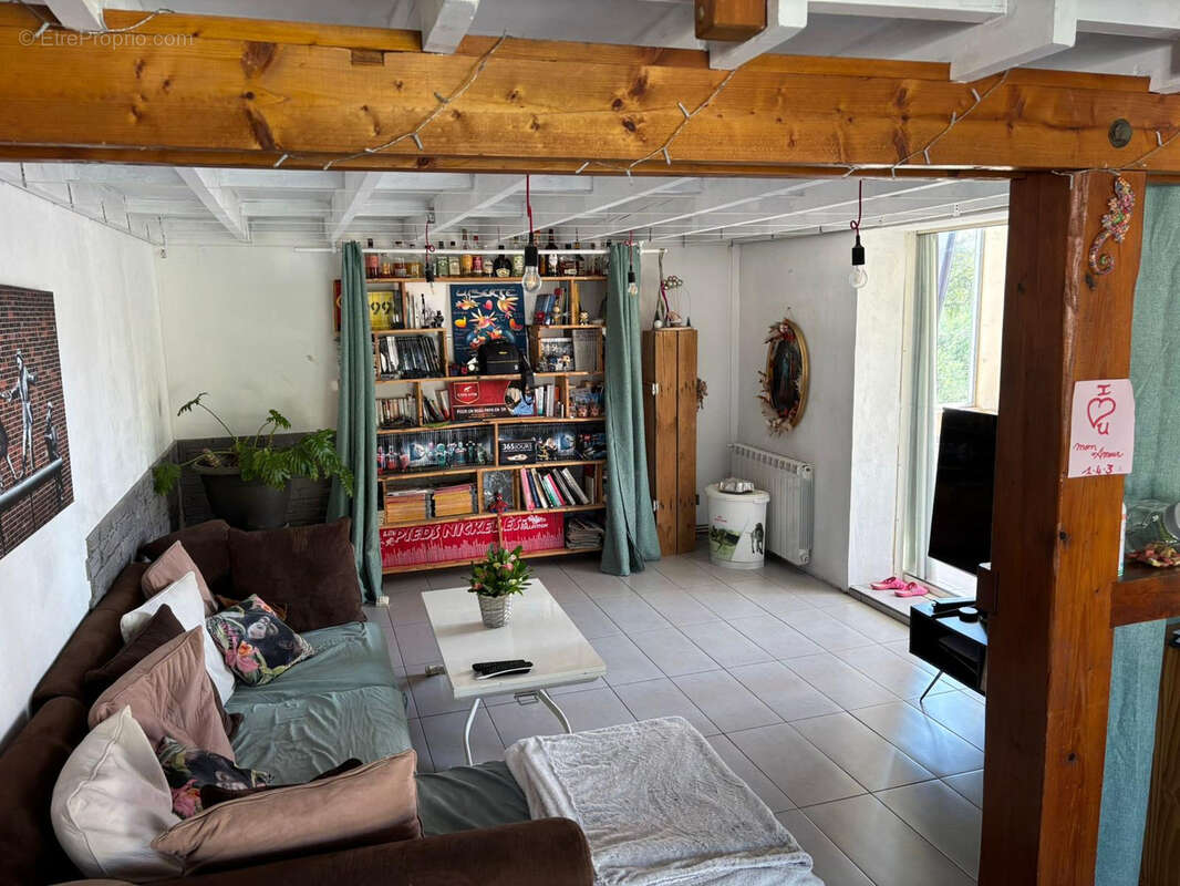 Appartement à BOLLENE