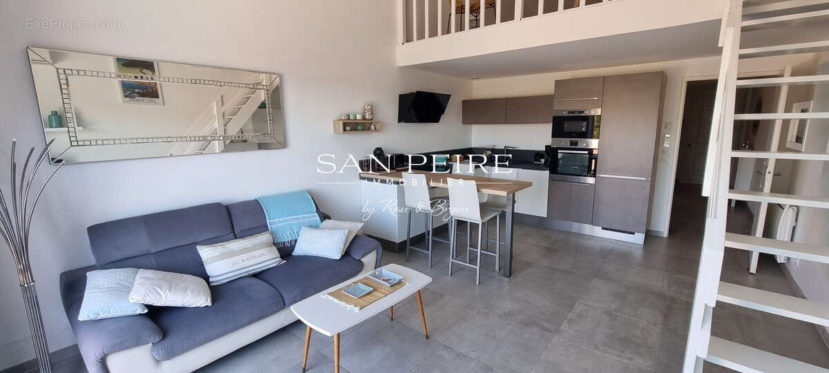 Appartement à LES ISSAMBRES