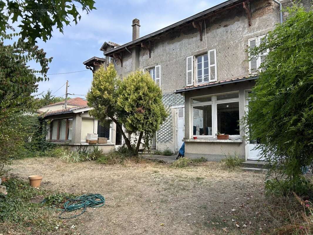 Maison 265 m² à Bressuire  - photo 28