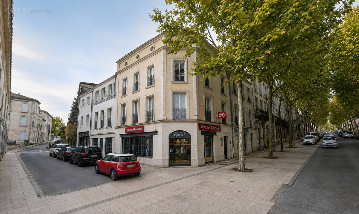 Appartement à SAINTES