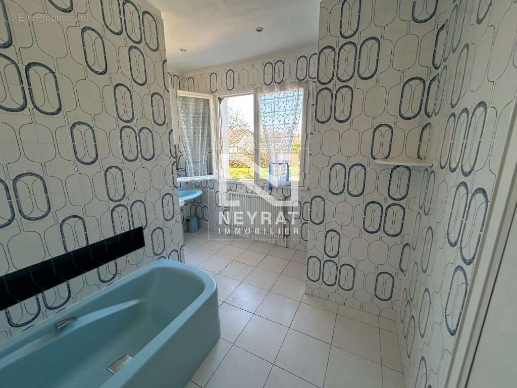 Maison à SENNECEY-LE-GRAND