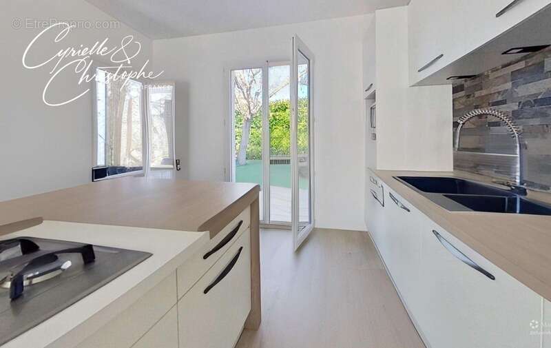 Dpt Hérault (34), à vendre à SAINT ANDRE DE SANGONIS, maison familiale T5 112m² sur terrain de 344m² - photo 8