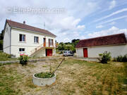 Pavillon indépendant de 118 m2 sur sous sol complet, avec un garage indépendant - Maison à PREUILLY-SUR-CLAISE