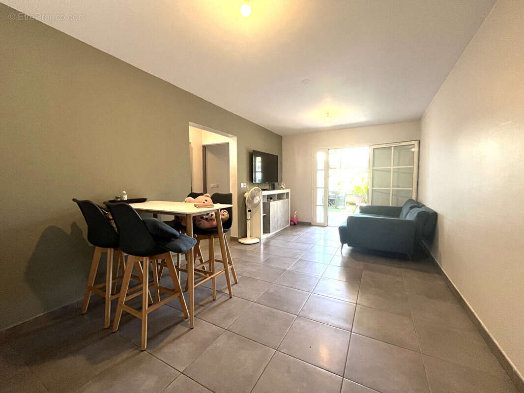 Appartement à SAINT-DENIS