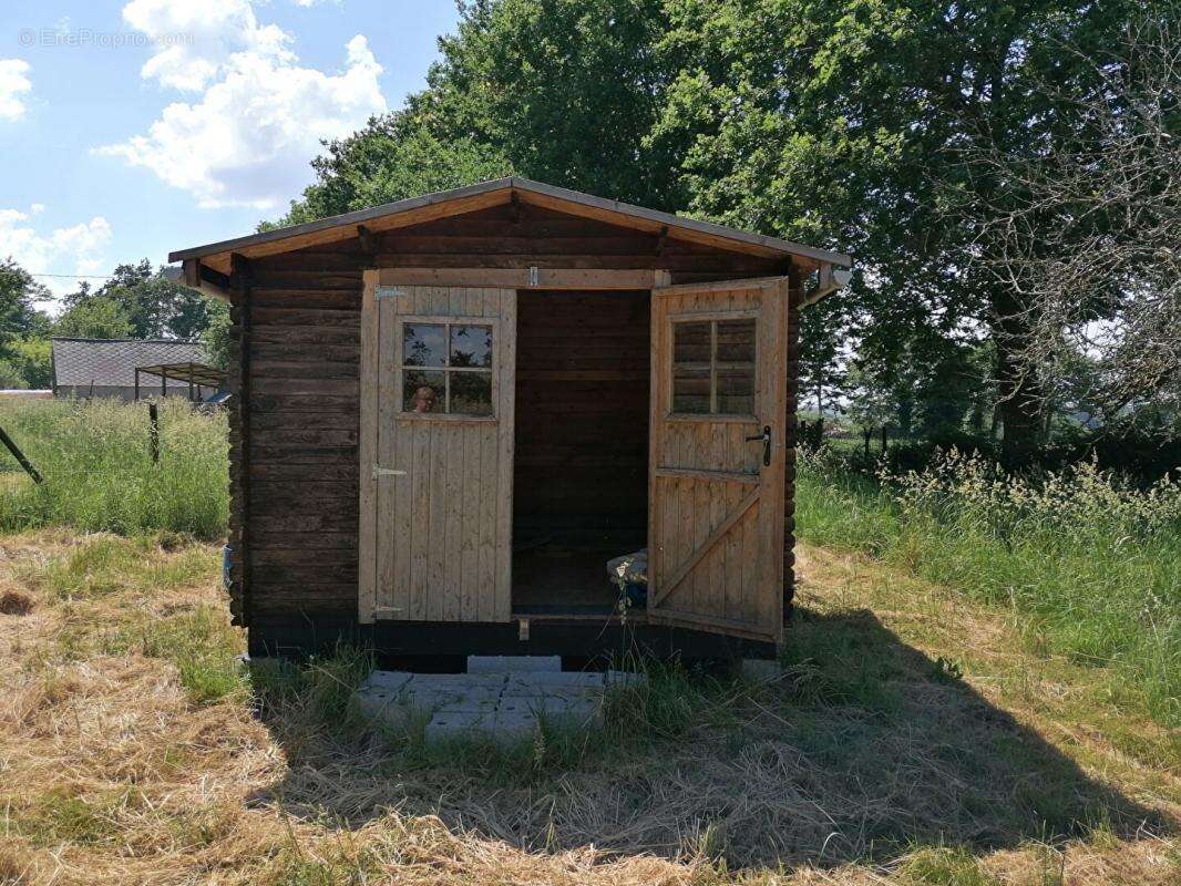 Terrain constructible 2259 m² ? Loyat ? 44 990  FAI - photo 7