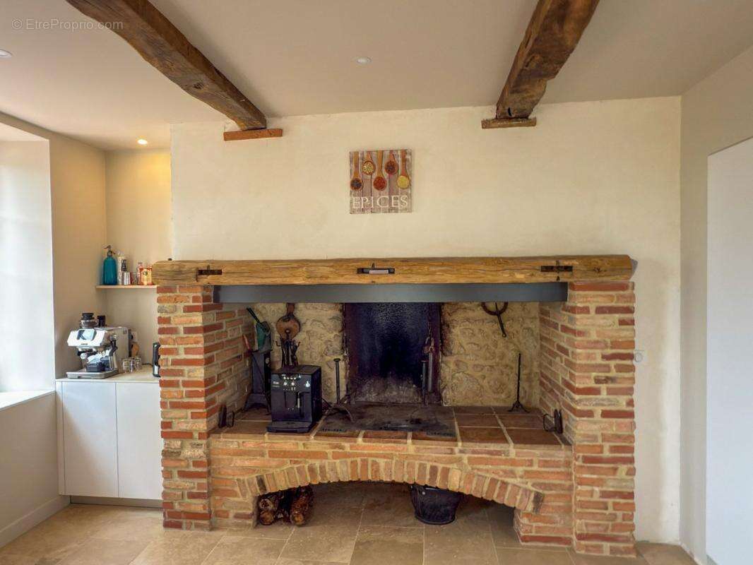 Maison à ENDOUFIELLE