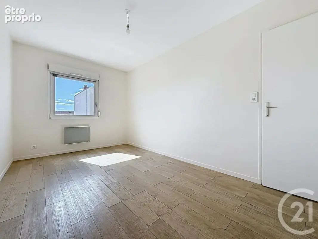 Appartement 3 pièces 73 m² à vendre à Troyes (10000) - photo 8