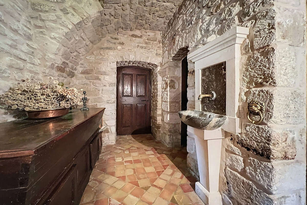 Maison à SAIGNON