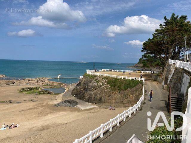 Photo 1 - Commerce à SAINT-MALO