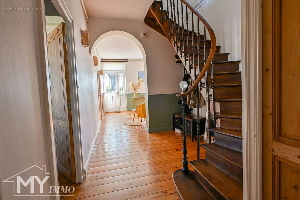 Maison à SAINT-MEARD-DE-GURCON