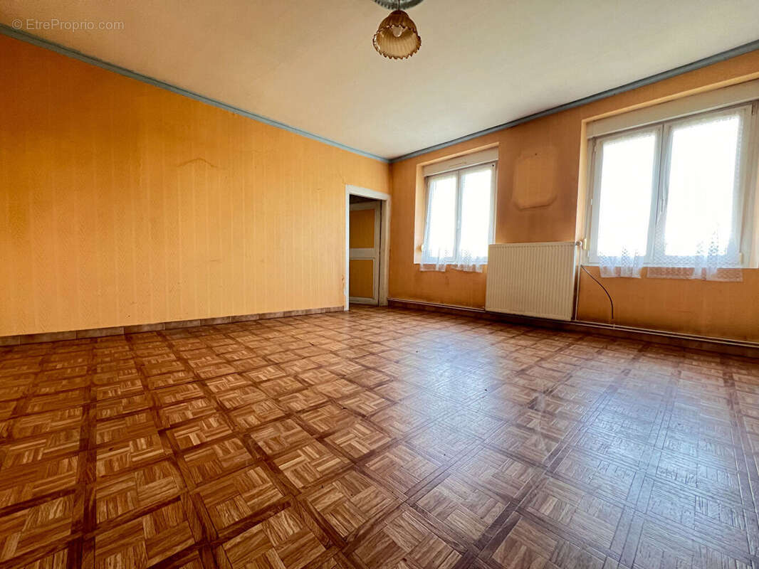 Maison à EINVILLE-AU-JARD