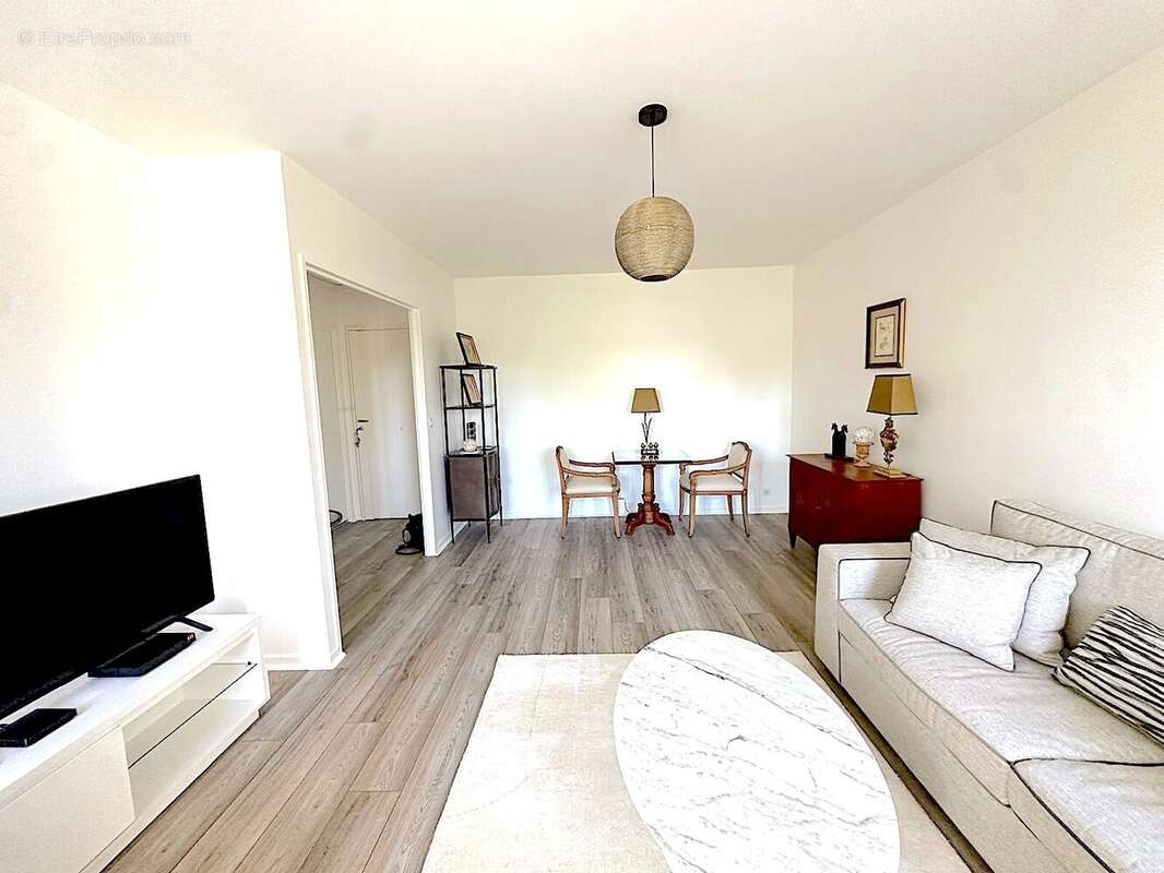 Appartement à FONTAINEBLEAU