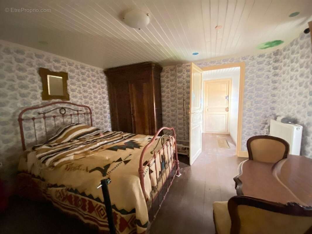 Maison à L&#039;ISLE-EN-DODON