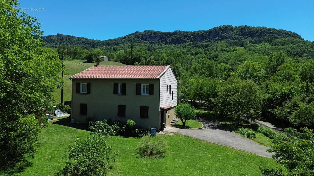 Maison à BELESTA