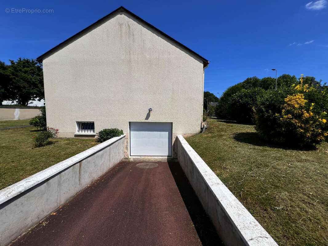 Maison à CHATELLERAULT