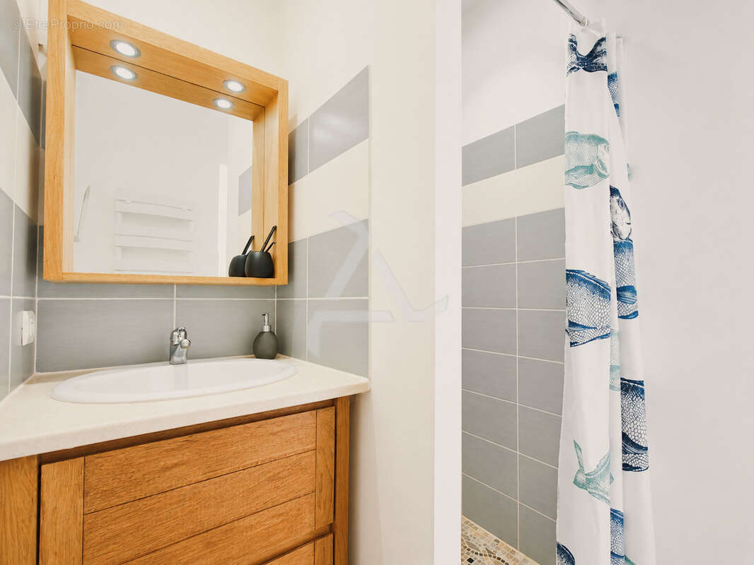 10’ porto-vecchio dans impasse résidentielle, villa t5 113m2 « première main » de 2014 - photo 14