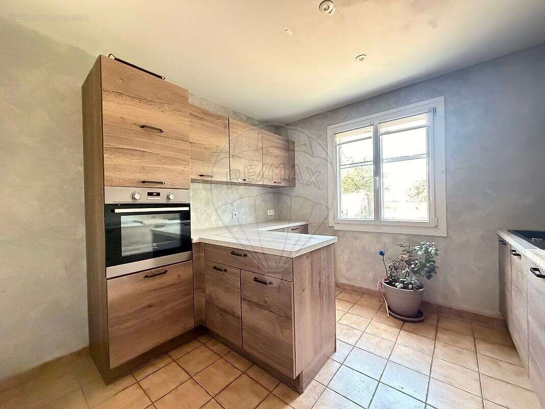 Maison à MERY-SUR-SEINE