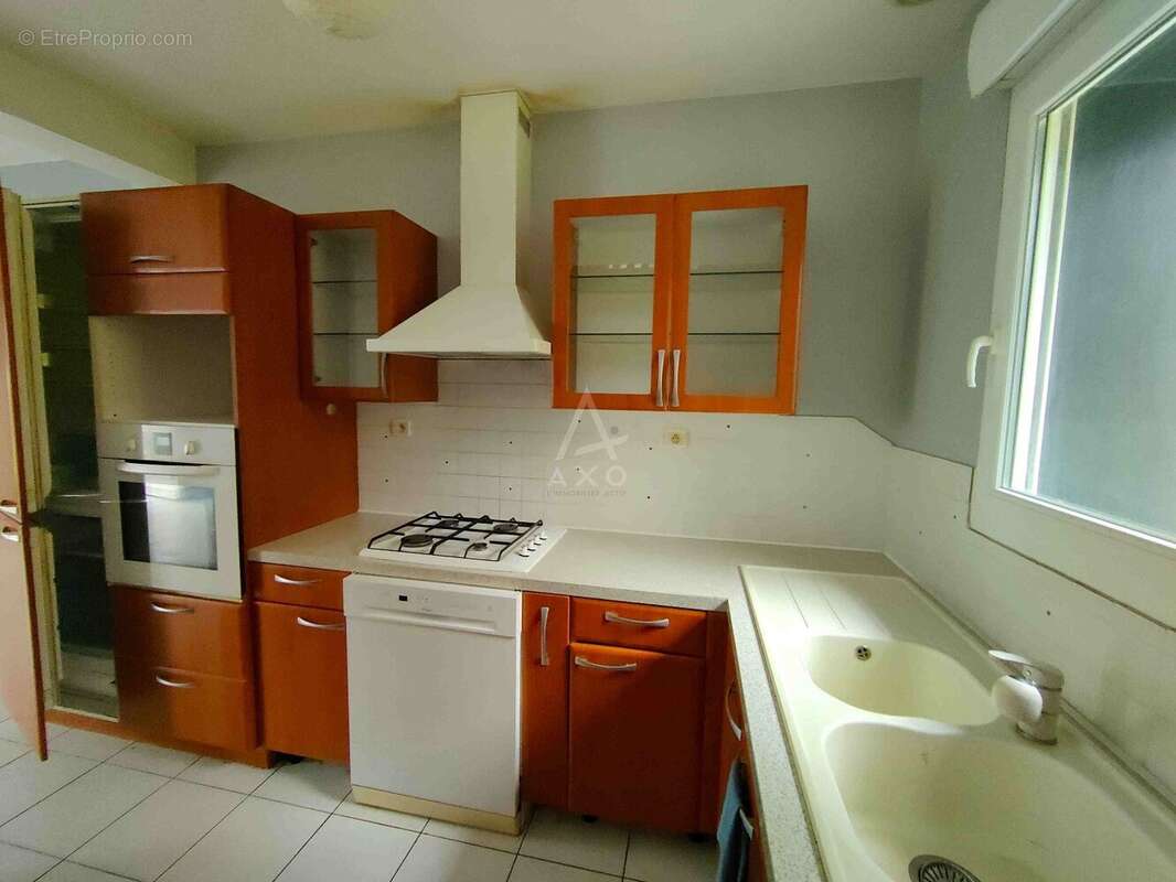 Maison à NOTRE-DAME-DU-PE