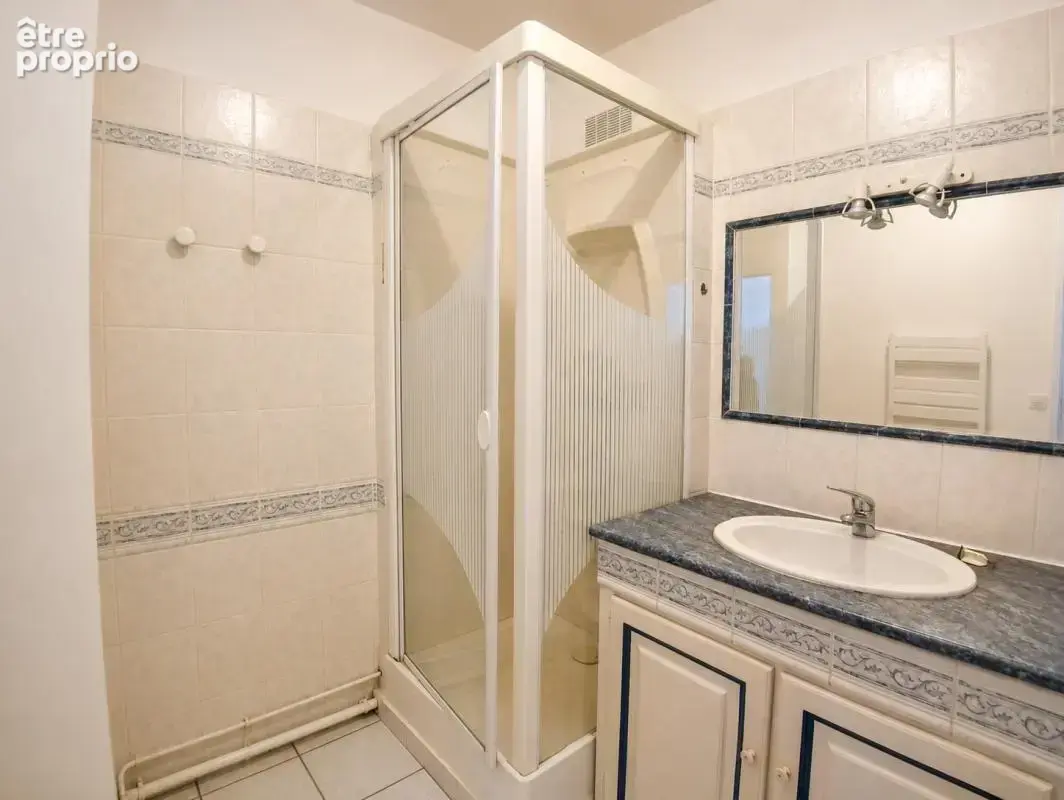 Appartement rez-de-chassée T2-  proche Gare Angoulême - photo 9