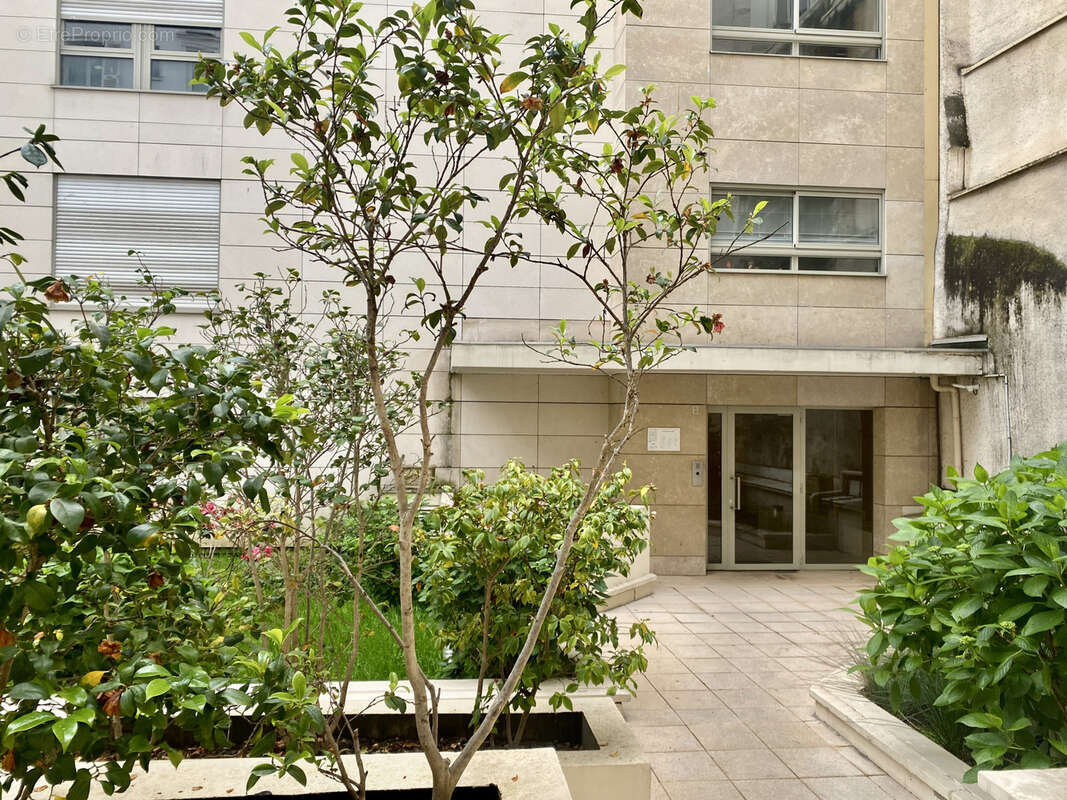 Appartement à PARIS-6E