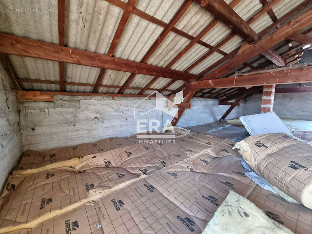 Maison à CHAZEY-SUR-AIN