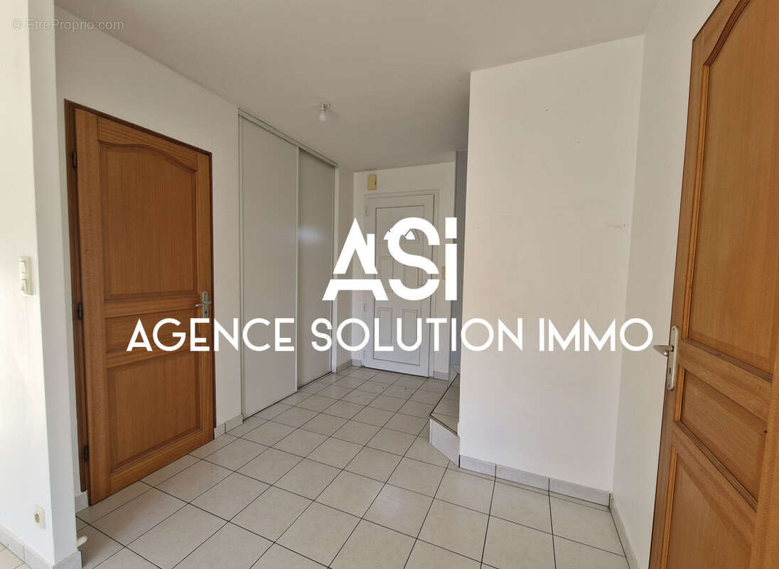 Maison à LA CHAPELLE-ANTHENAISE