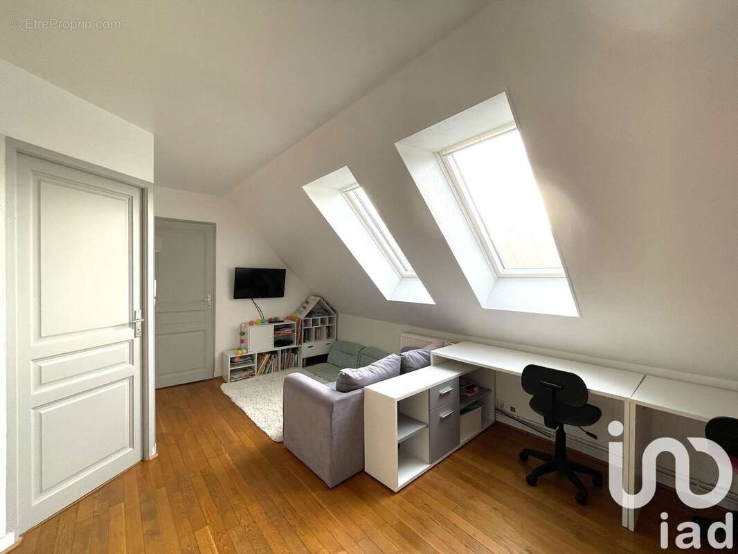 Photo 8 - Maison à SAINTE-GEMME-MORONVAL