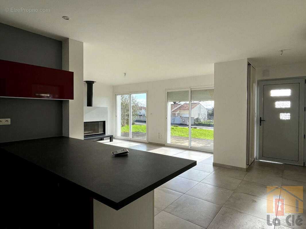 Maison à COLAYRAC-SAINT-CIRQ