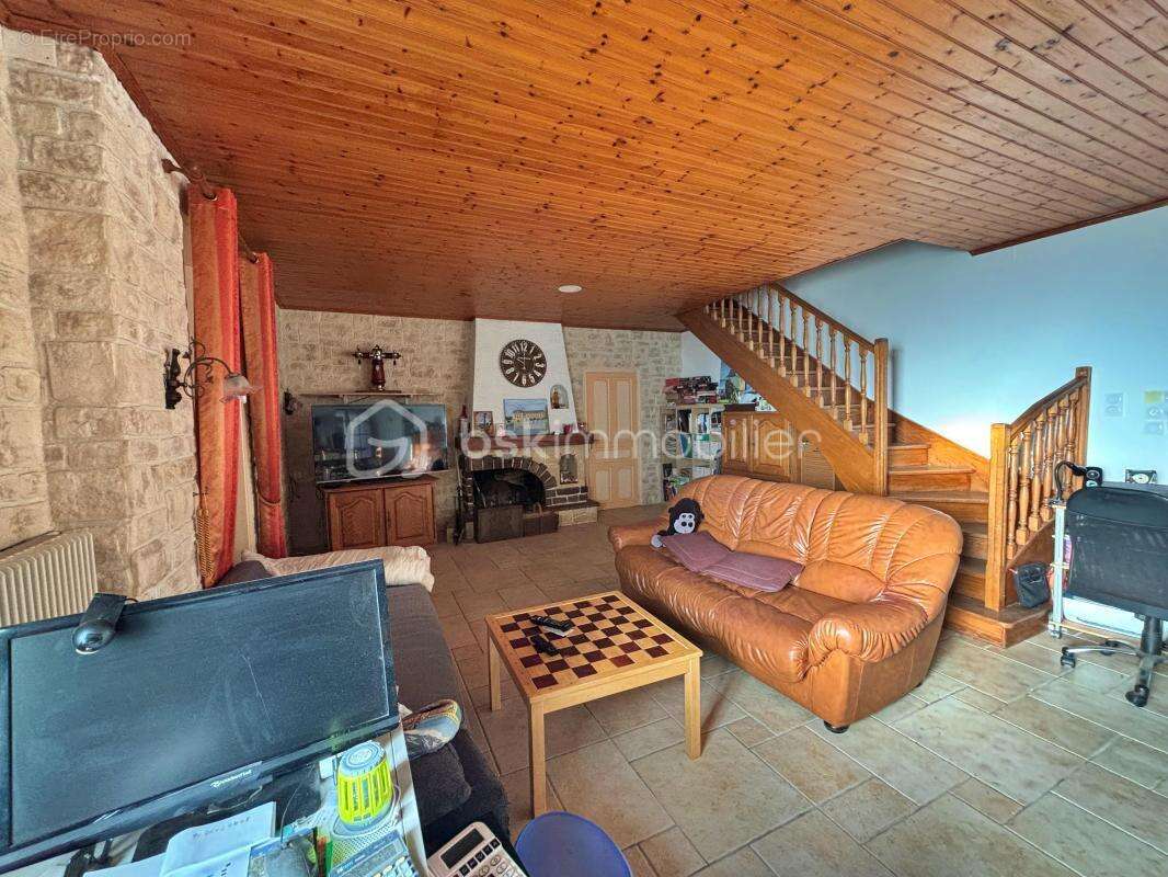 Maison à SAINT-MAURICE-DES-NOUES