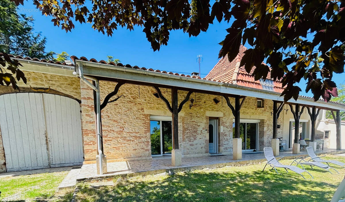 Maison à VILLENEUVE-SUR-LOT