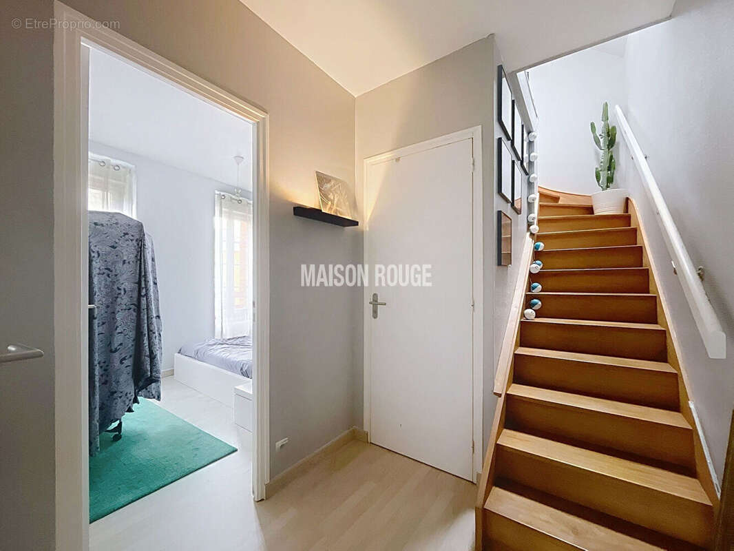 Maison à SAINT-MELOIR-DES-ONDES