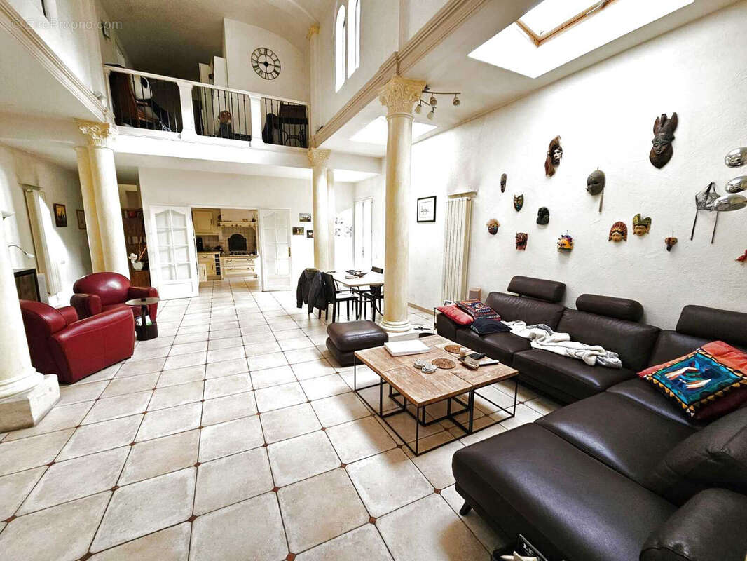 Maison à MARSEILLE-6E