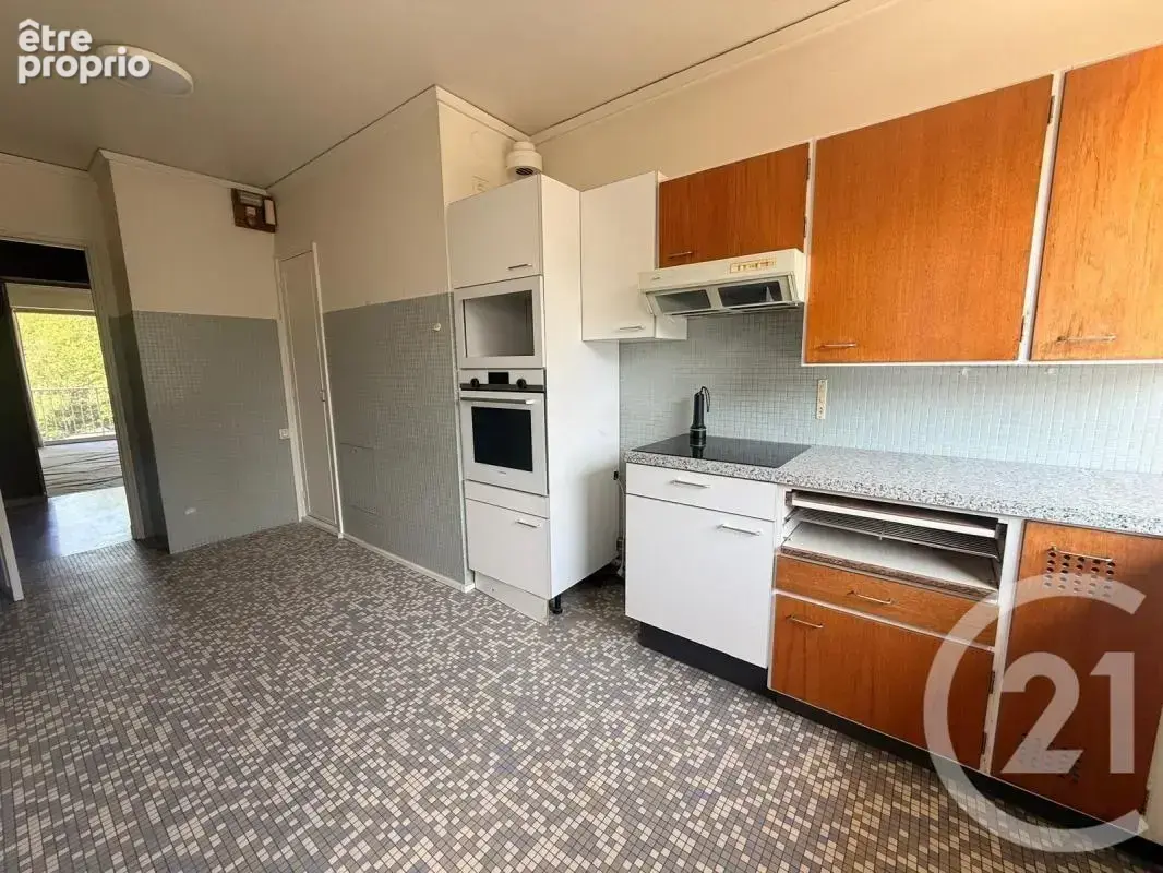 Appartement 5 pièces 115 m² à vendre à Fontenay-Sous-Bois (94120) - photo 2