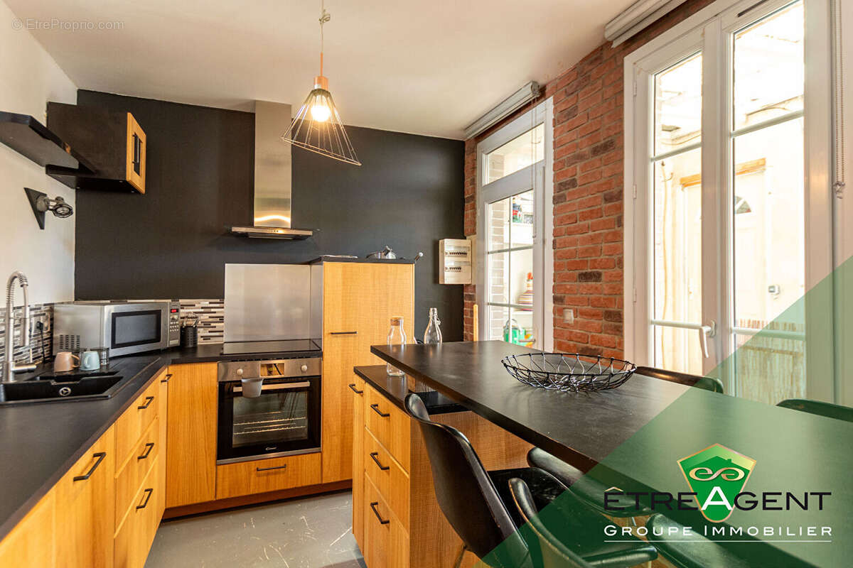 Appartement à L&#039;HAY-LES-ROSES