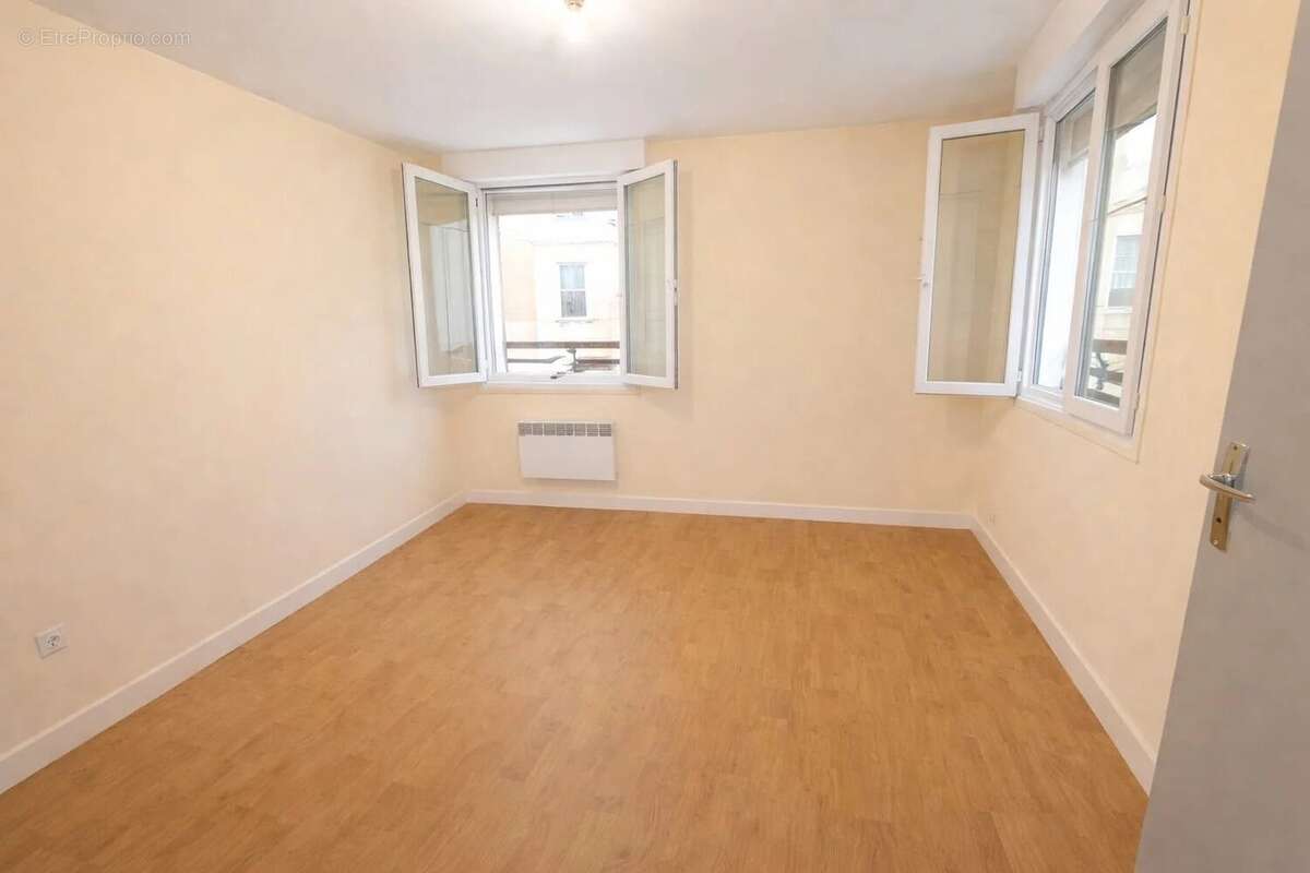 Appartement à LA FERTE-SOUS-JOUARRE