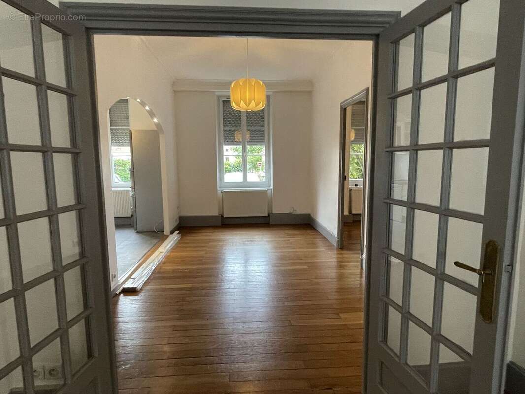 Appartement à BOURGOIN-JALLIEU